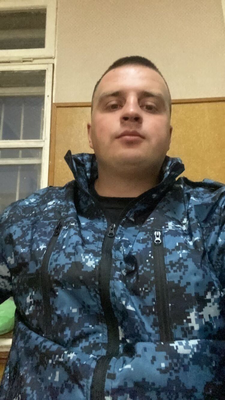  48983016  , 28 ,    -