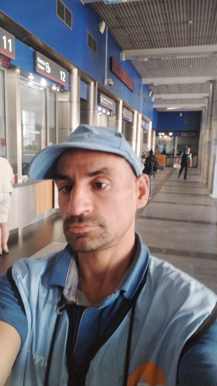  38234806  Vladimir, 45 ,    -