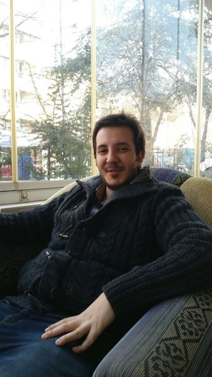  5980476  Yigit, 35 ,    
