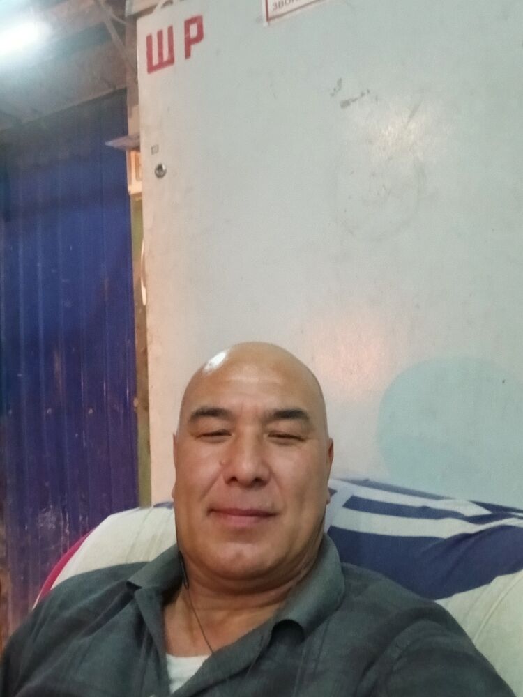  46550676  , 52 ,    