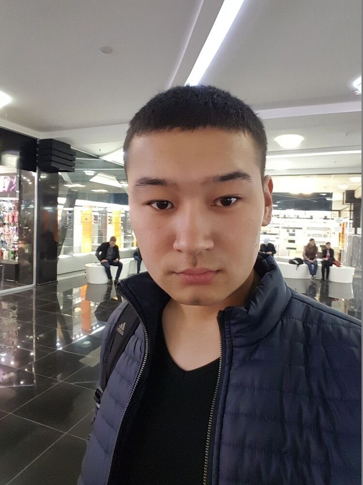  ,   Amir, 33 ,   ,   , c 