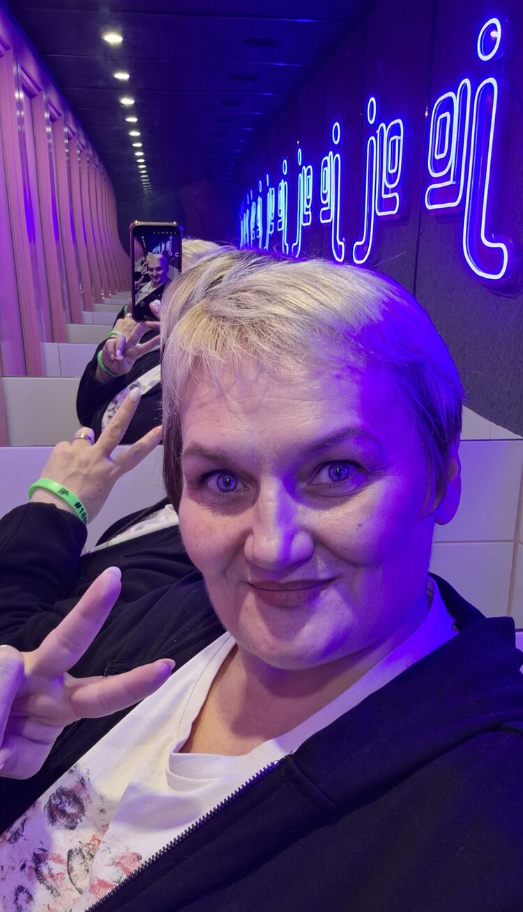  54103756  , 51 ,    -