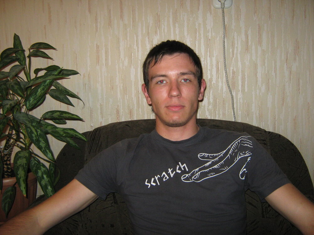  -,   , 32 ,  