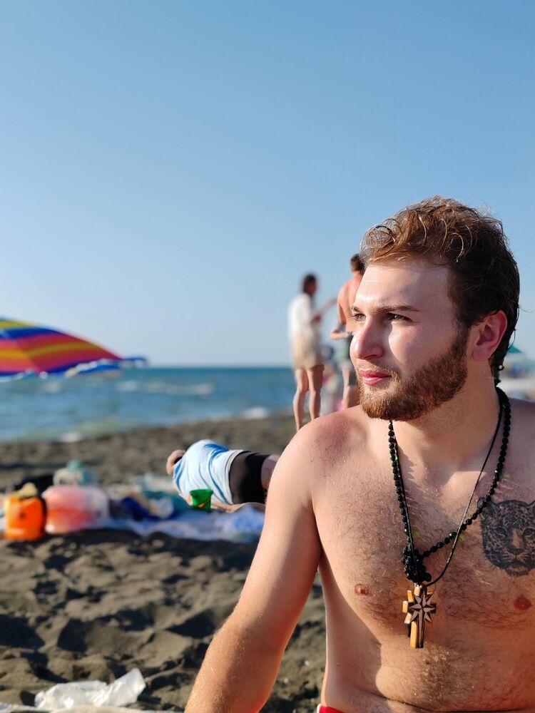  ,   Luka, 30 ,   ,   