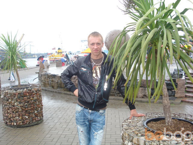  1144206  Deniss, 42 ,    