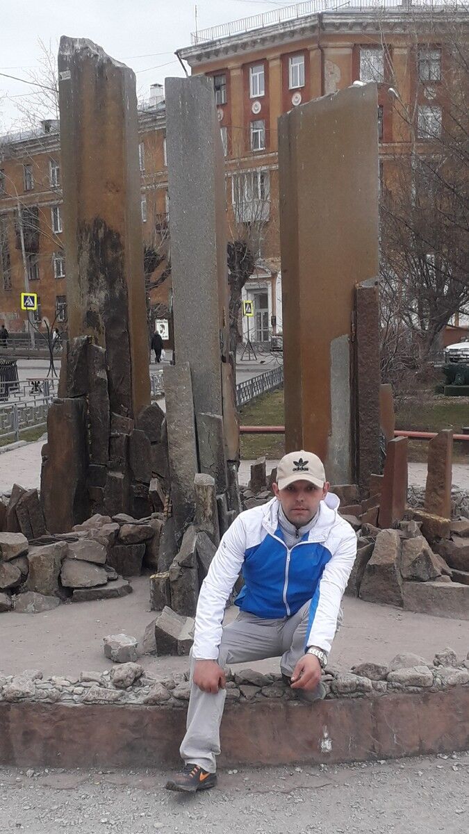  15974556  , 40 ,    