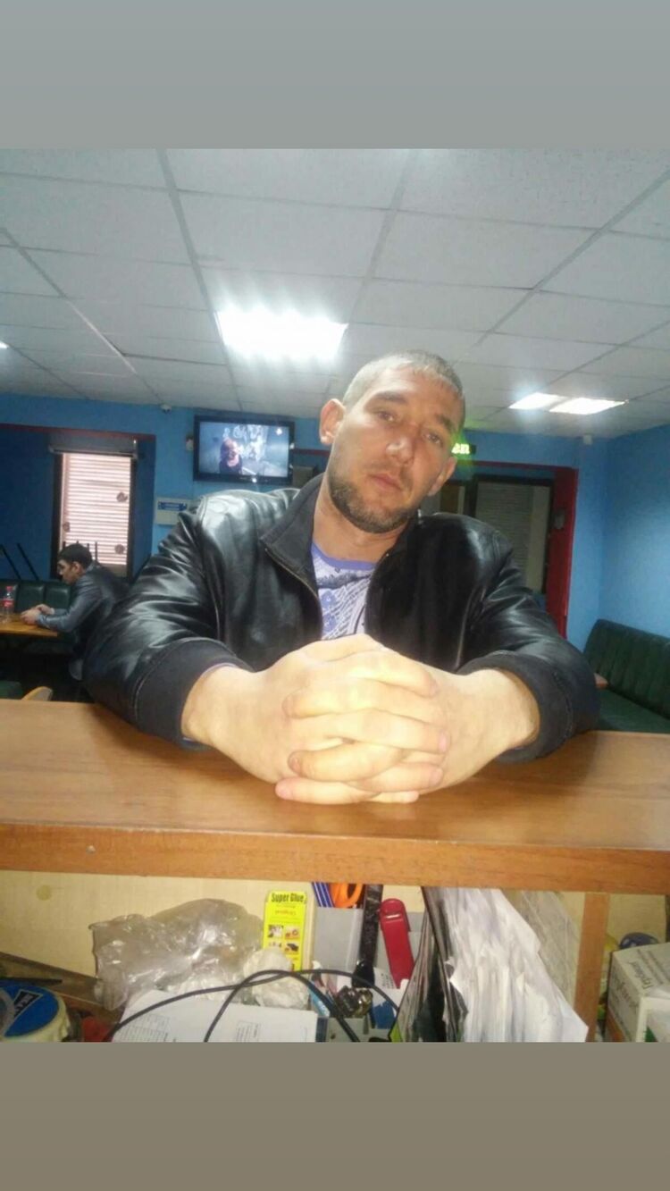  39163706  Nik, 38 ,    