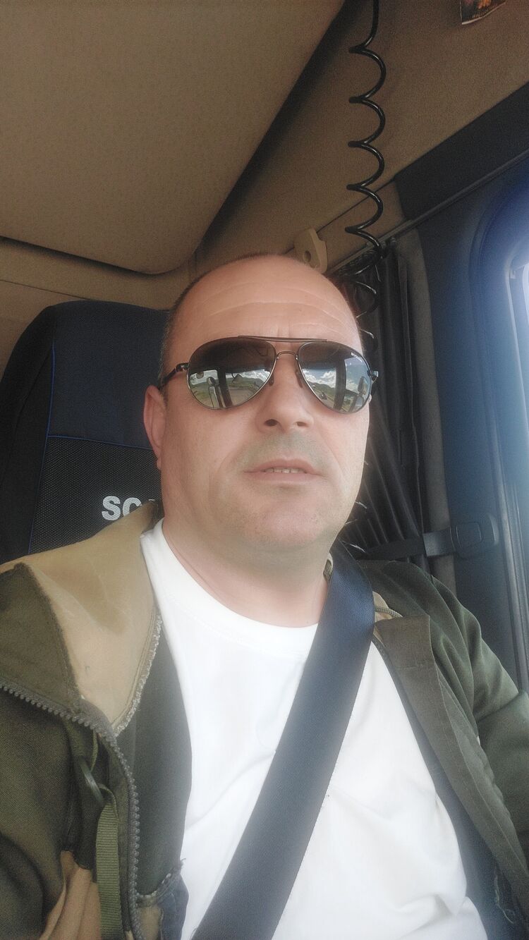  51630946  , 44 ,    