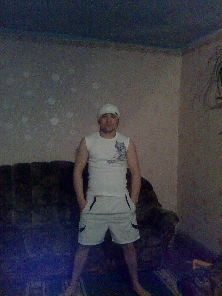  32832046  , 38 ,    