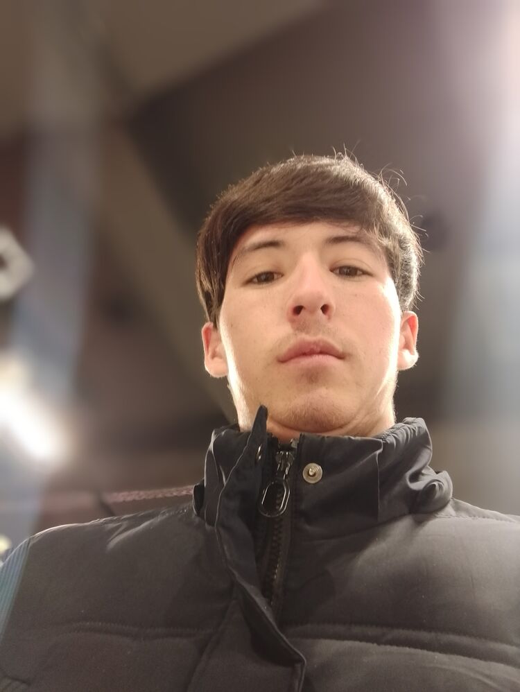  50973986  Elyor, 22 ,    