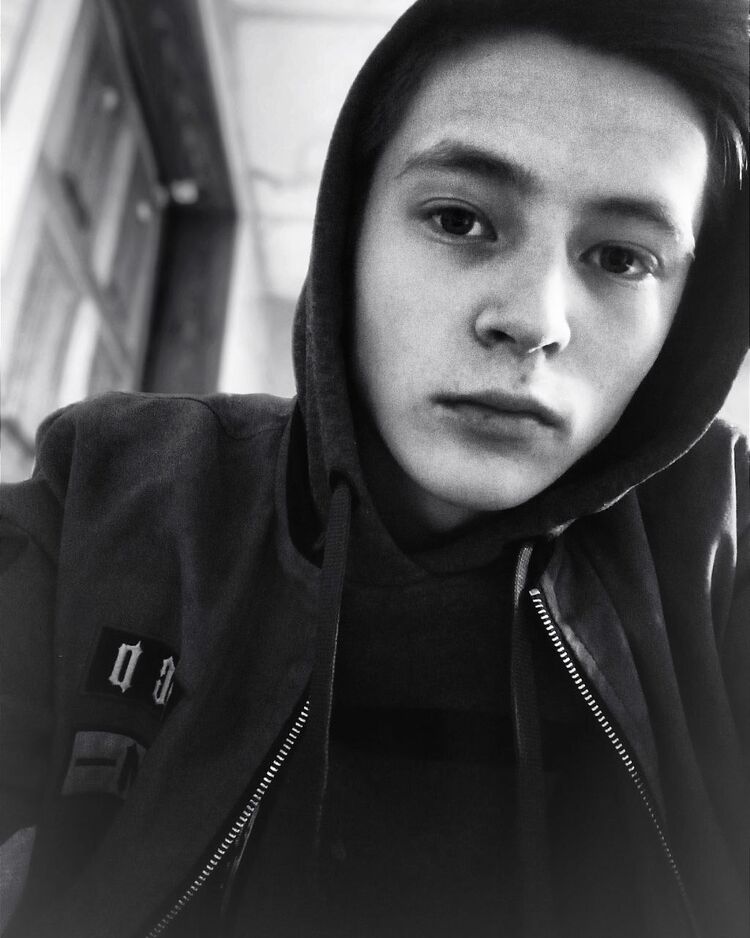  ,   Roman, 22 ,   ,   
