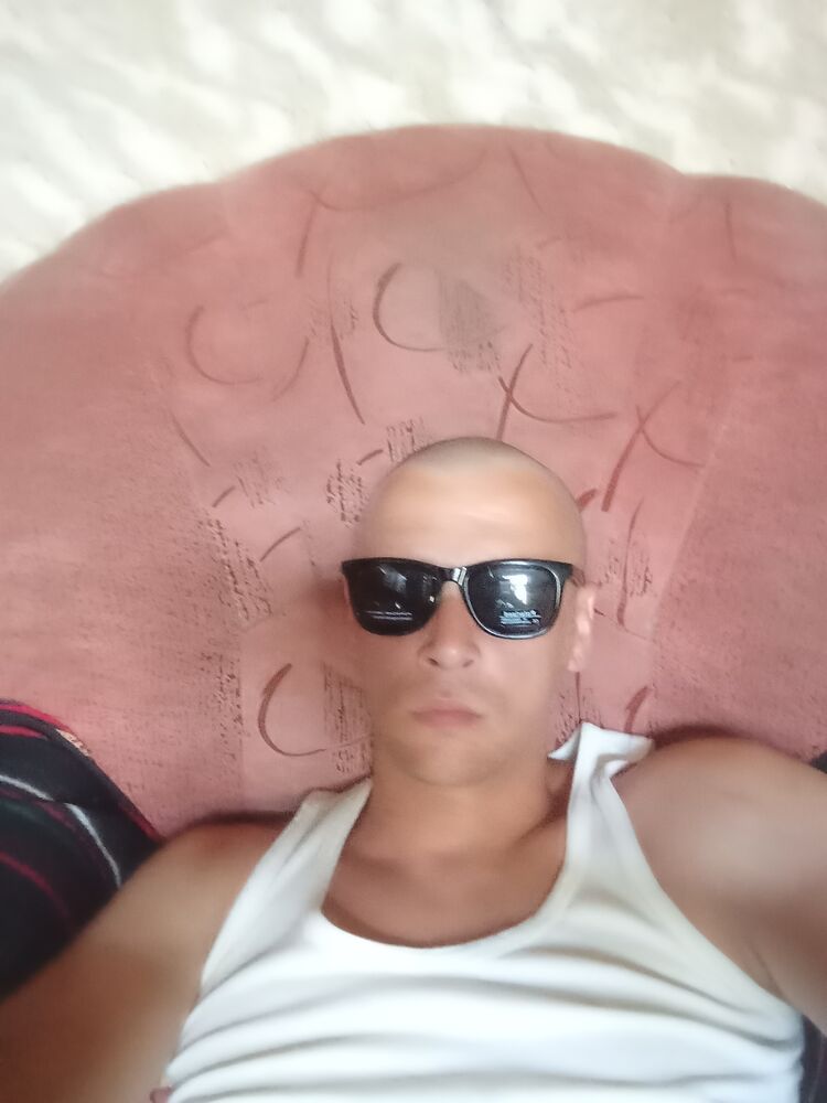  44974646  , 37 ,    