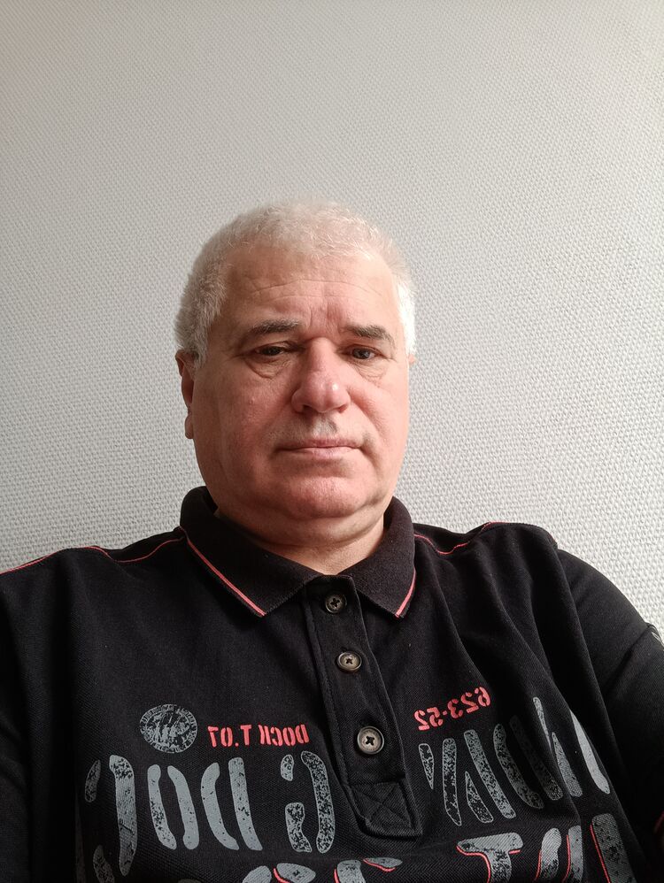  ,   Vladimir, 56 ,   ,   