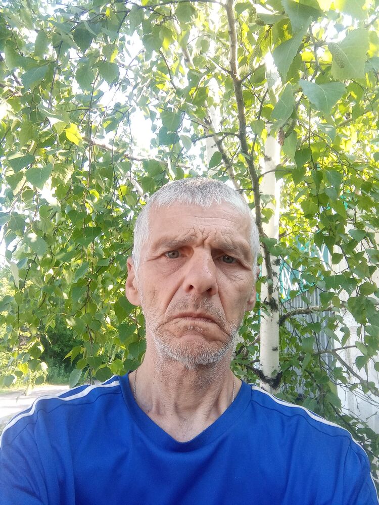  38507286  Petr, 59 ,    