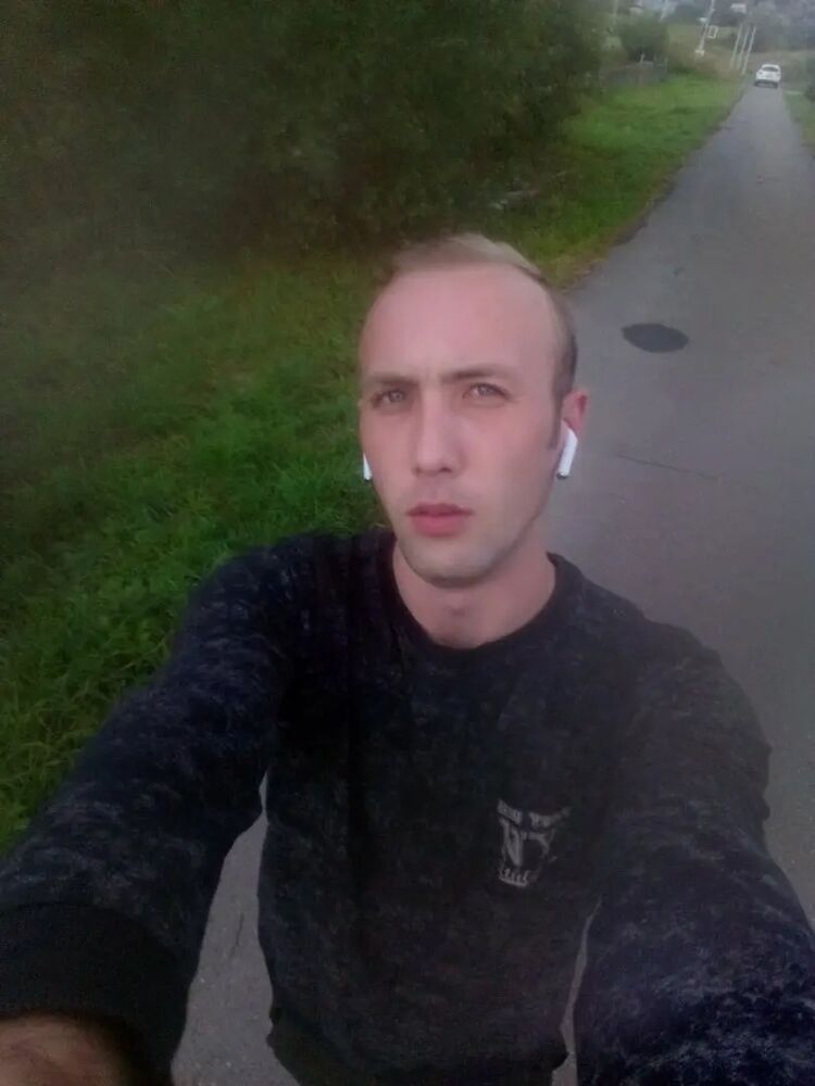  41521176  , 28 ,    