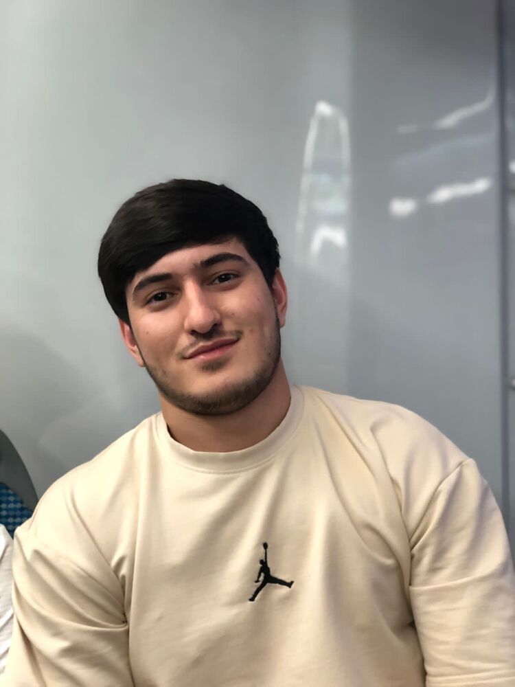  29017176  Amin, 25 ,    