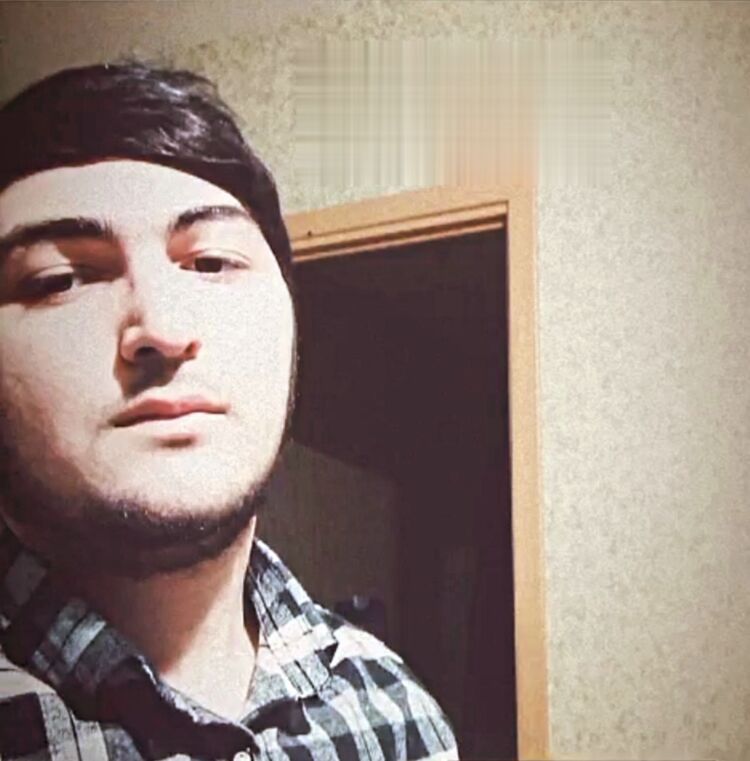  ,   Ash, 20 ,   ,   