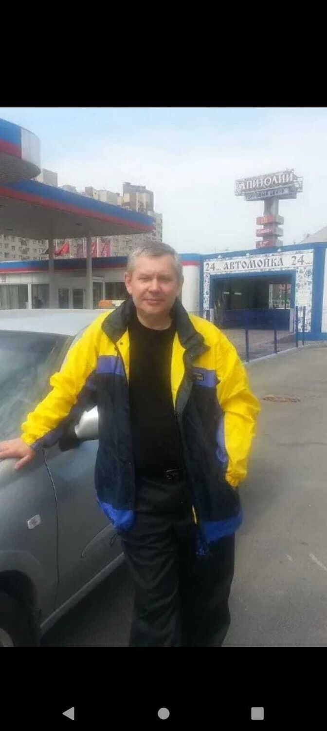  42751116  Alexey, 61 ,    -