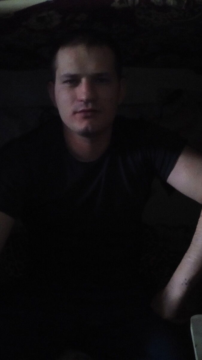  8181706  Griska, 40 ,    