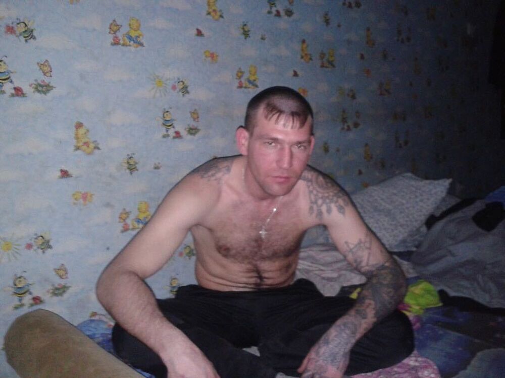  33608046  , 42 ,    