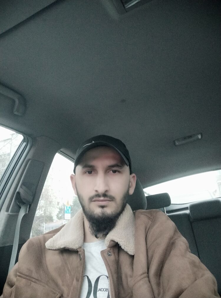  40344866  SHERZOD, 28 ,    Woliborz