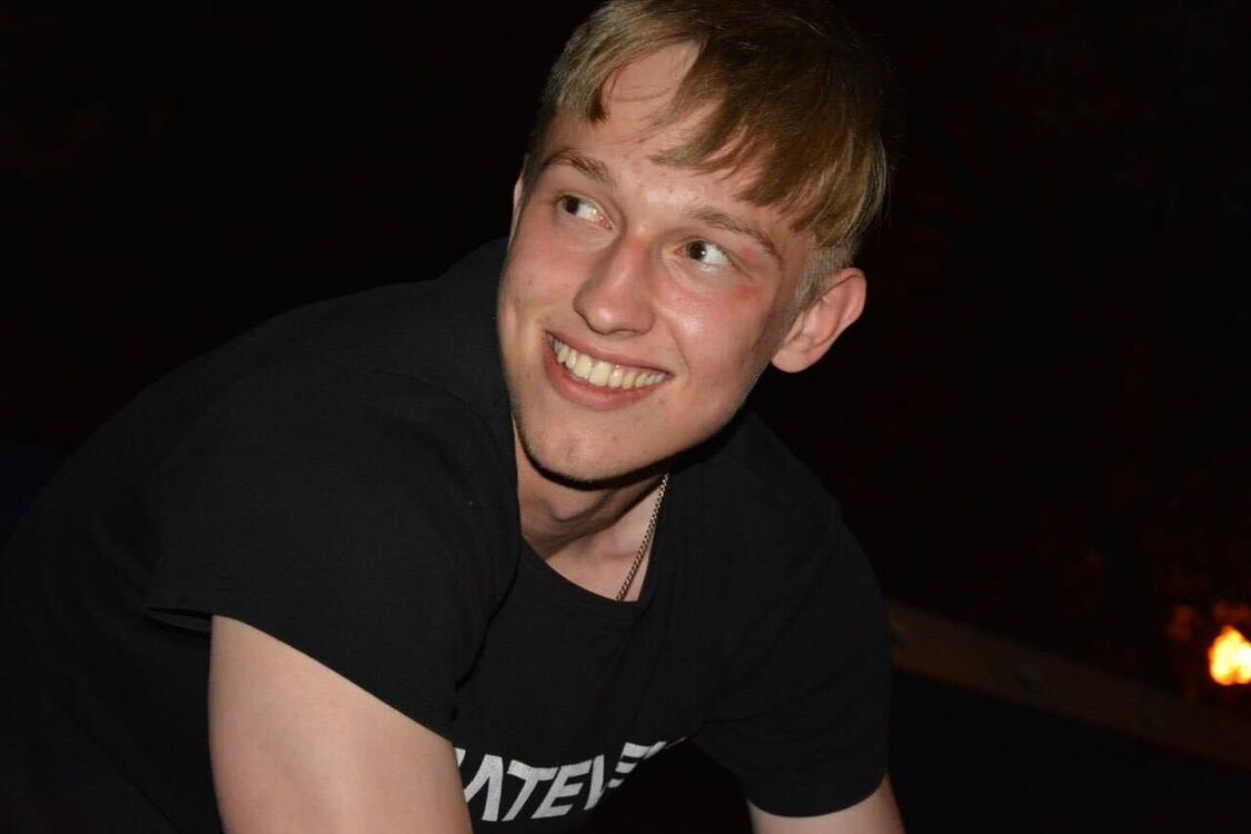  ,   , 19 ,     , c 