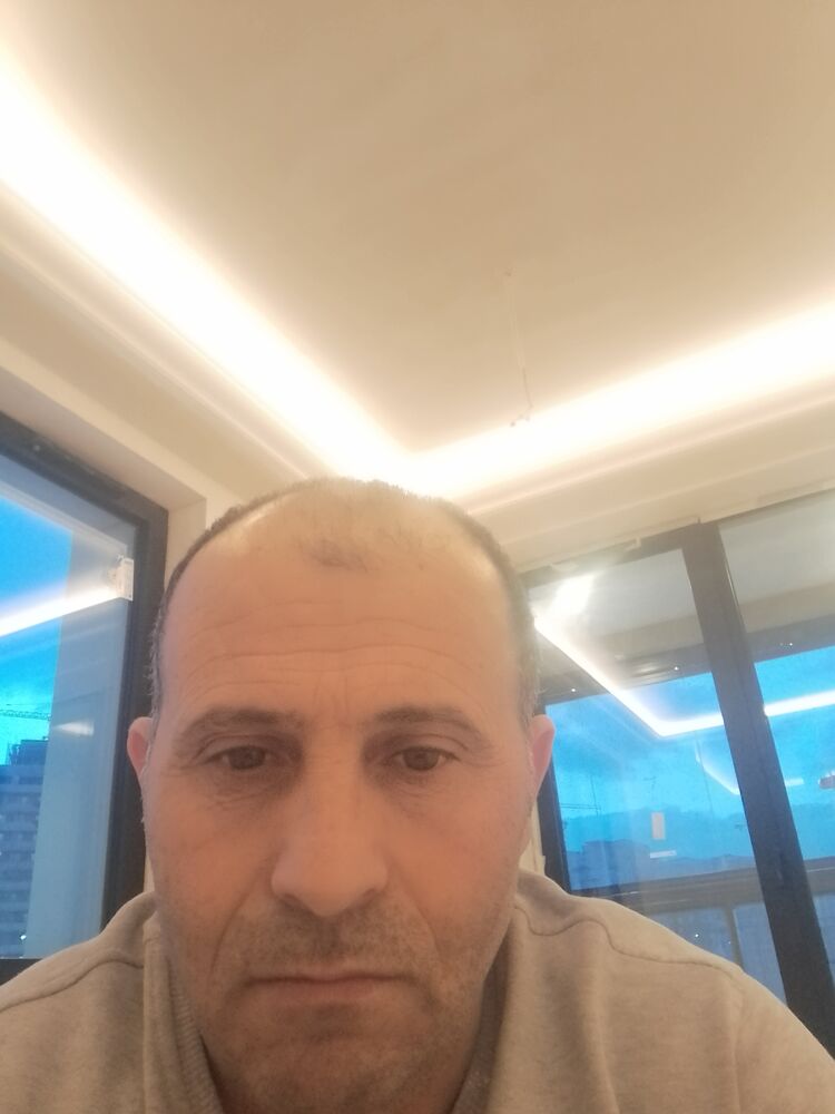  33086336  Mehmet, 44 ,    