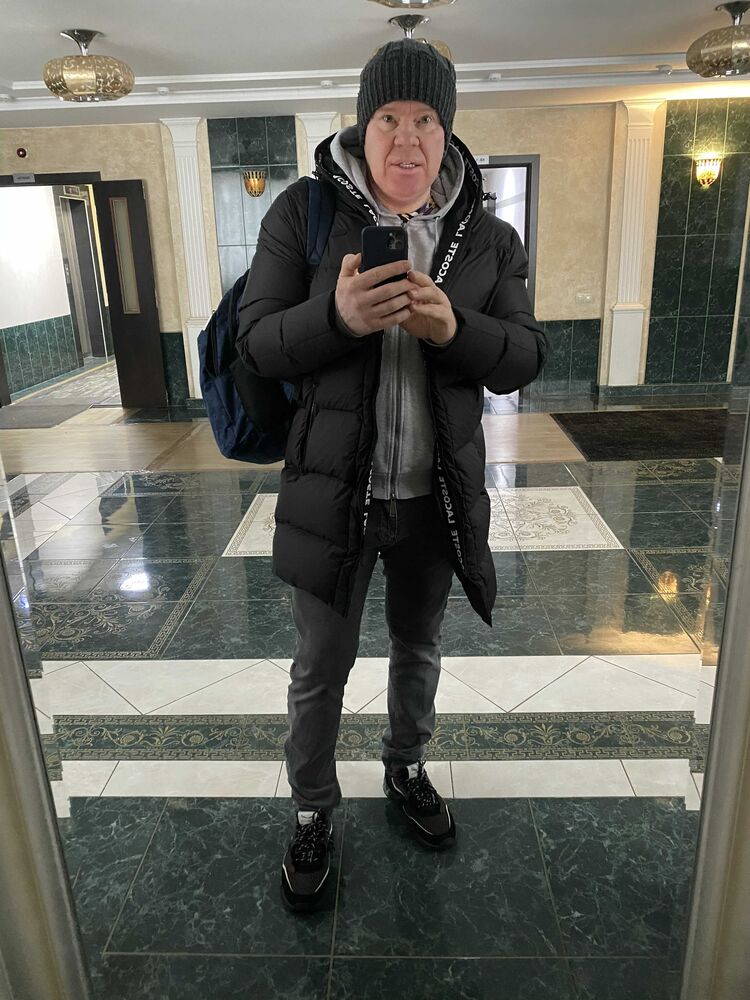   ,   Alex, 55 ,   ,   