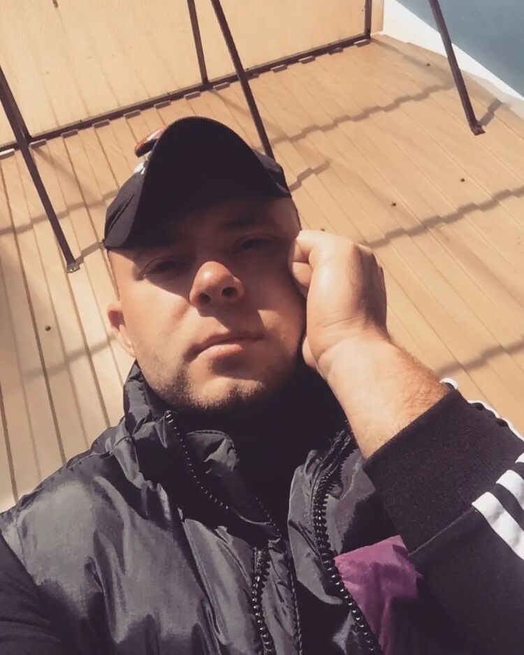  50650476  , 27 ,    