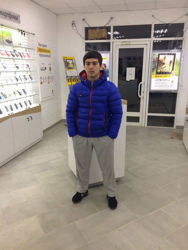  11525706  Said, 27 ,    