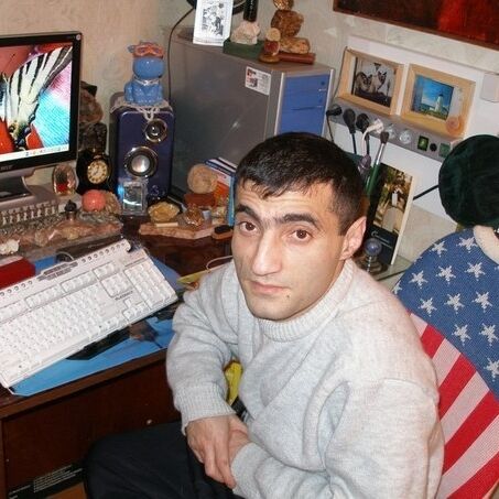  53909936  ELSHAD, 51 ,    