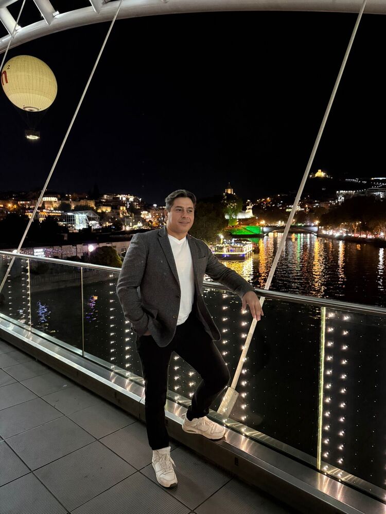 ���� 54835446 ������� Weil, 43 ����, ���� ���������� � ����