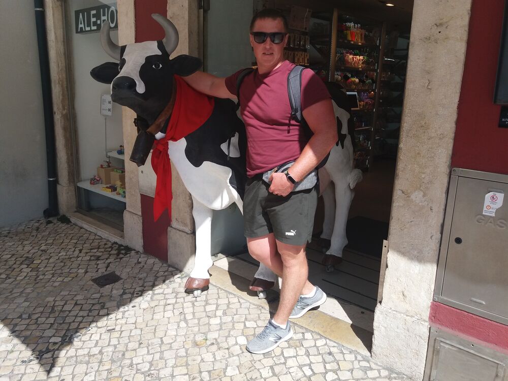  ,   Anton, 37 ,   ,   , c 