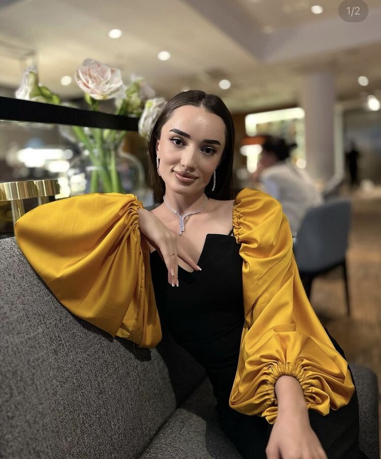  ,   , 33 ,   c 