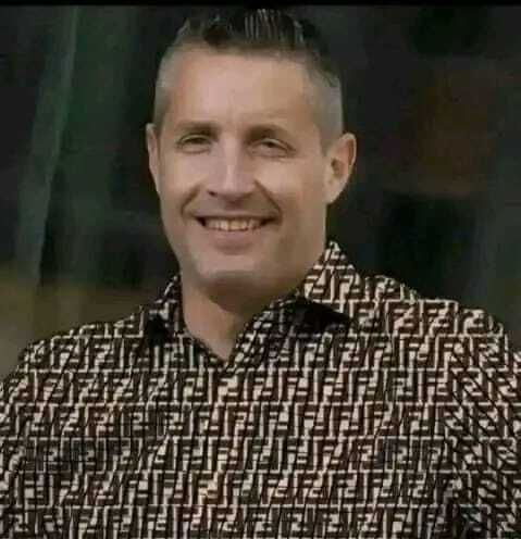  Alba Iulia,   Henry Oliver, 60 ,   ,   