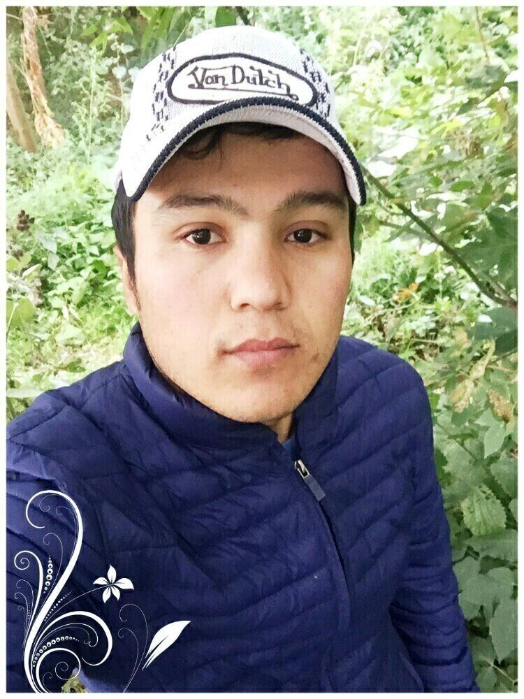  ,   Azat, 33 ,   ,   , c 