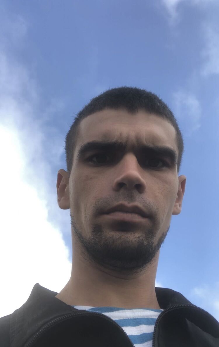  28404776  , 33 ,    
