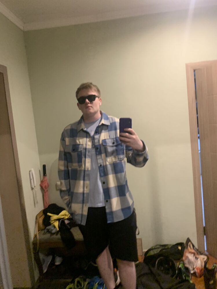  42820446  , 23 ,    