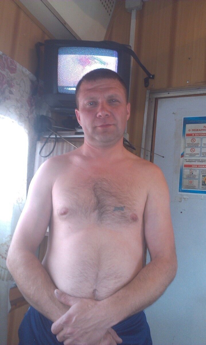  9588766  , 49 ,    