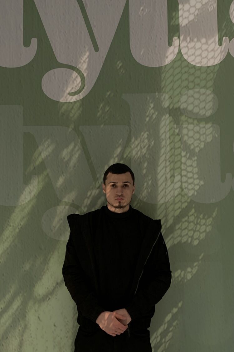  44269766  Munis, 24 ,    -