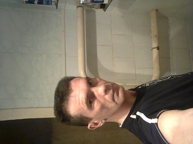  4899576  Aleks, 51 ,    