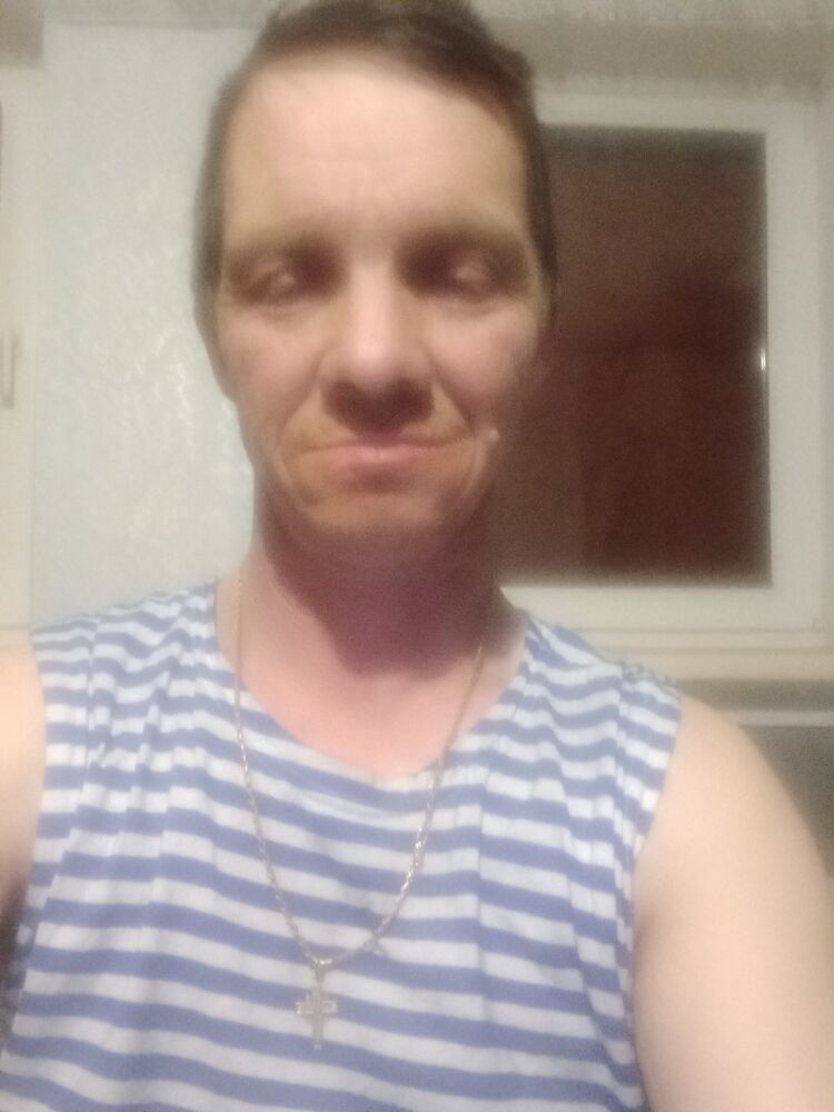  23029876  Sergei, 54 ,    