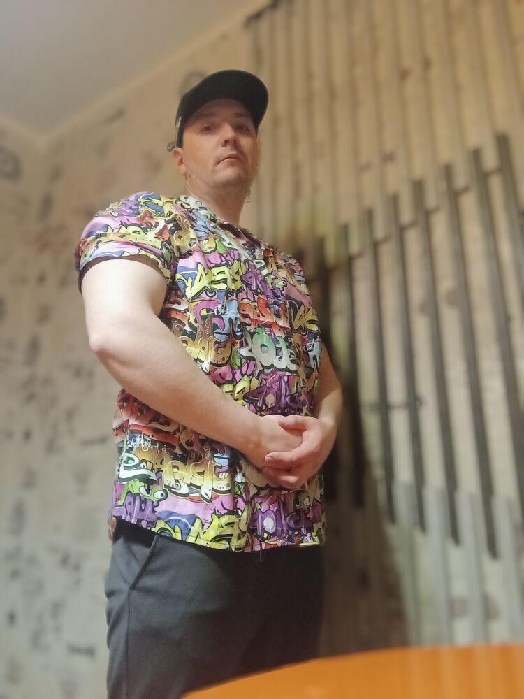  ,   Rudolf, 33 ,   ,   , c 