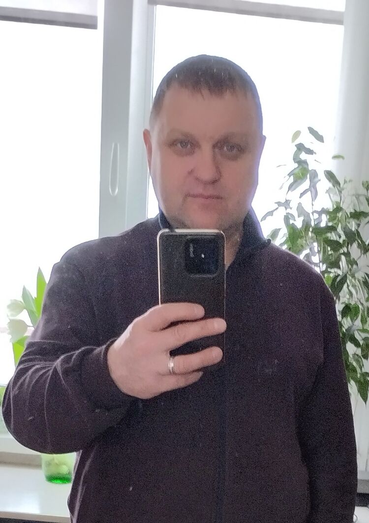  49564566  , 52 ,    