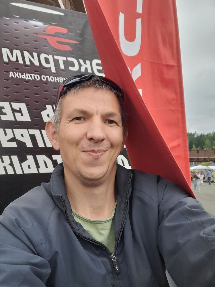  46867116  Arseny, 43 ,    