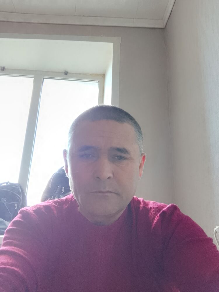  37297486  , 54 ,    