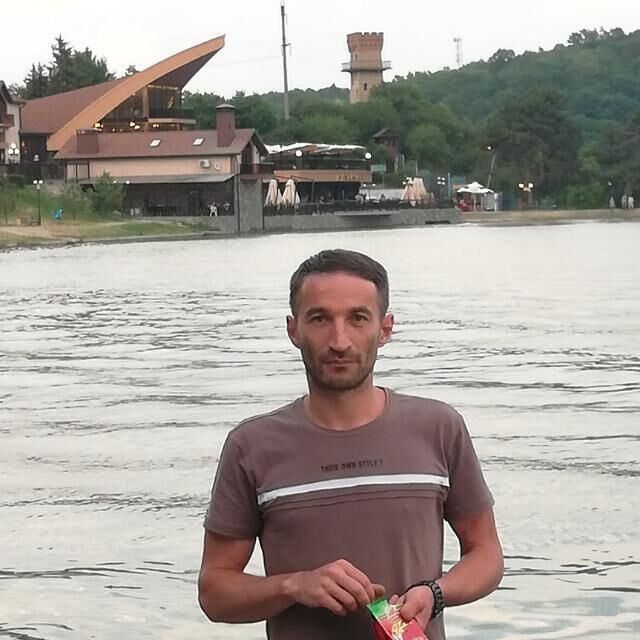  ,   Tim, 44 ,   ,   