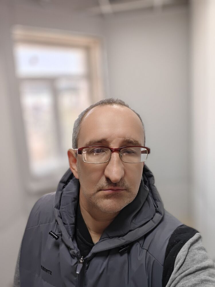  ,   Vadim, 51 ,   ,   , c 