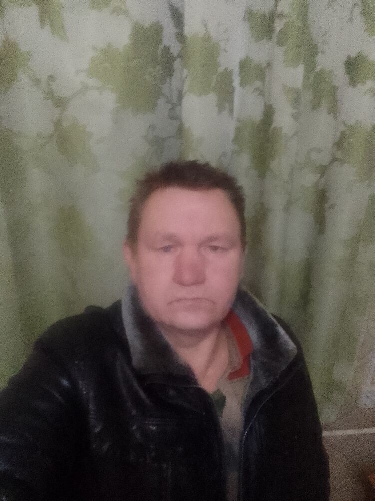 ,   Oleg, 51 ,   ,   