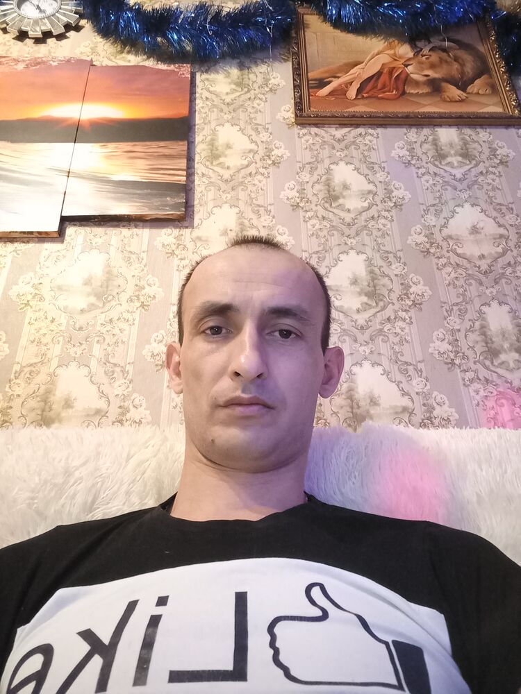  22966396  , 38 ,    
